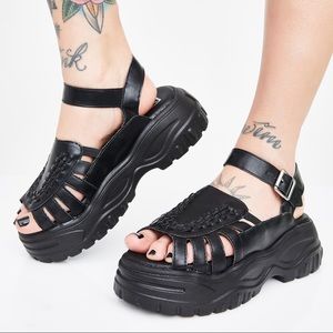TUK Black Wave Platform Creeper Sandal, 39